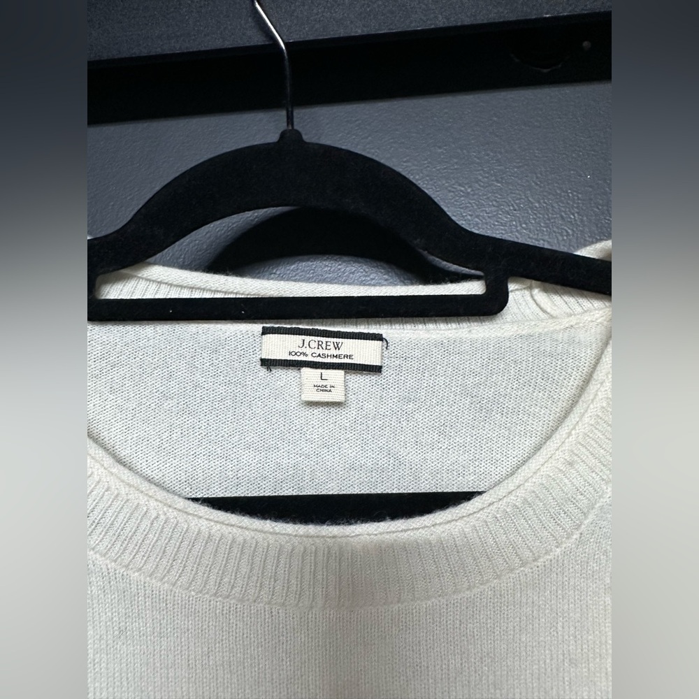 NWOT J. Crew Cashmere Relaxed Tee White L - Picture 2 of 4
